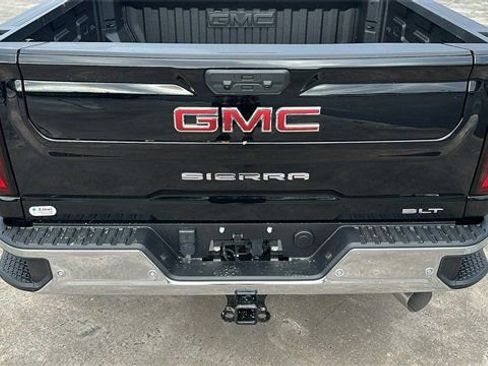 New 2025 GMC Sierra 2500 SLT w/ SLT Premium Package image 13