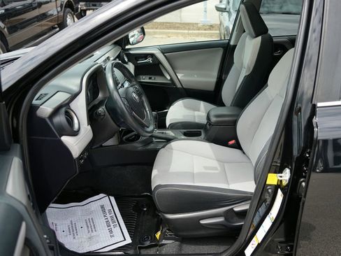 Used 2017 Toyota RAV4 XLE w/ All Weather Liner Package AWD/4WD image 19