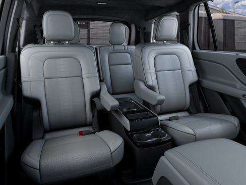 New 2027 Lincoln Aviator Black Label AWD/4WD image 11