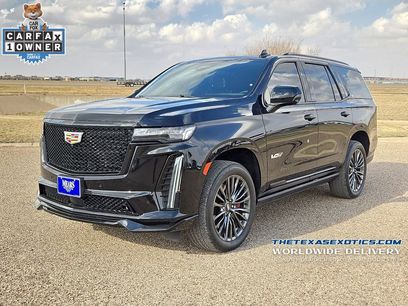 Used 2024 Cadillac Escalade V w/ Heavy-Duty Trailer Package