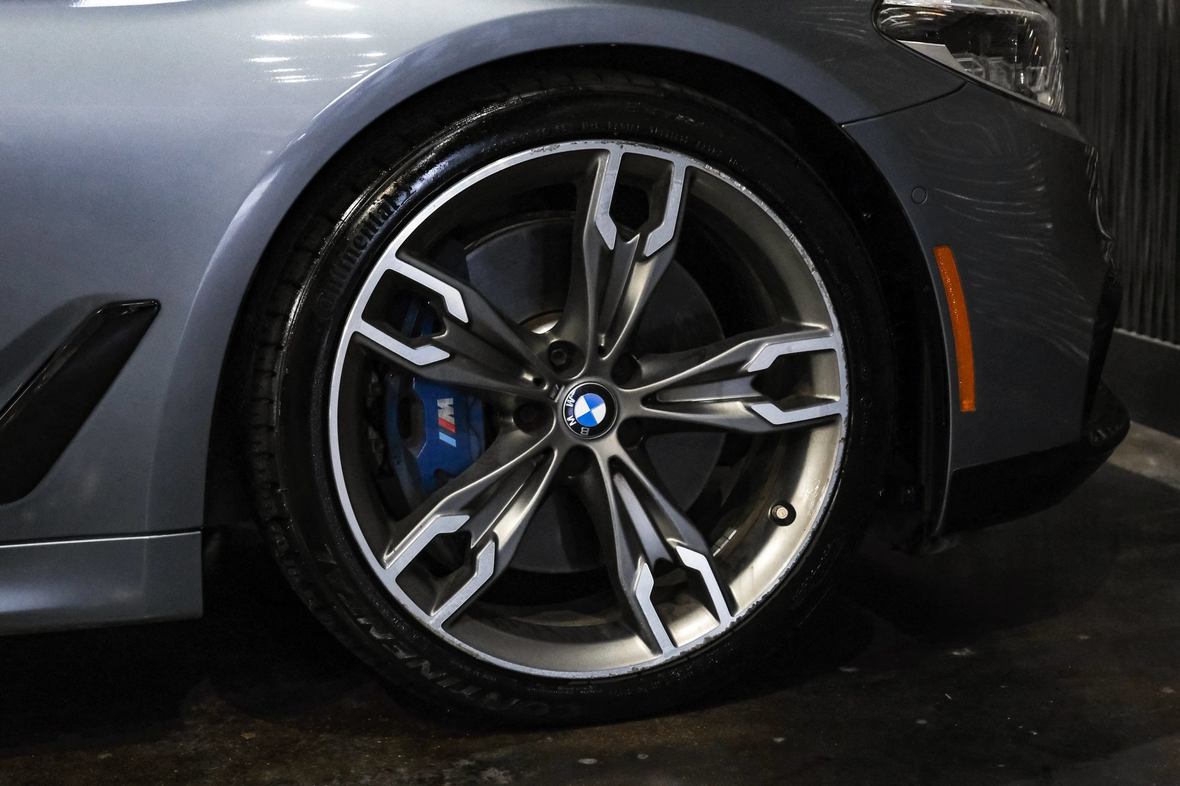 Used 2020 BMW M550i xDrive w/ Executive Package AWD/4WD image 59