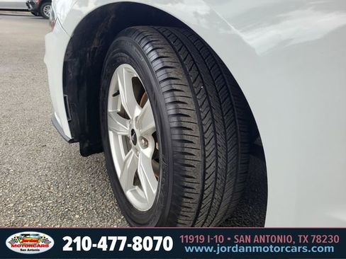 Used 2020 Ford Mustang Coupe RWD image 33