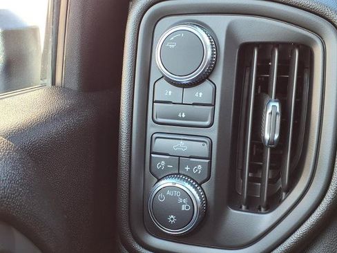 Used 2024 GMC Sierra 2500 Pro w/ Convenience Package AWD/4WD image 14