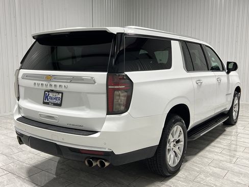 Used 2023 Chevrolet Suburban Premier image 5