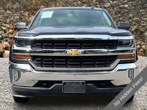 Used 2018 Chevrolet Silverado 1500 LT w/ All Star Edition AWD/4WD image 3