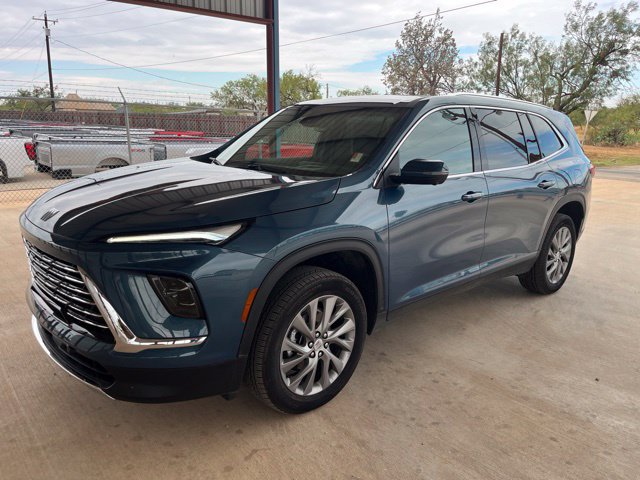Used 2026 Buick Enclave Preferred FWD image 1