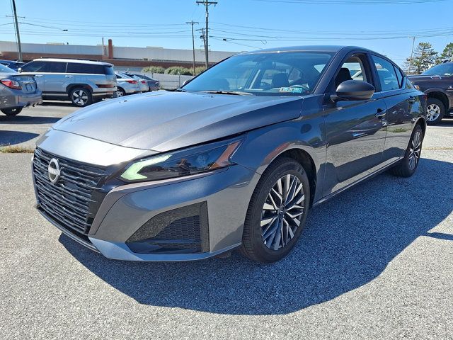 Used 2026 Nissan Altima 2.5 SV AWD/4WD image 3