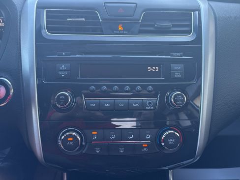 Used 2014 Nissan Altima 2.5 S image 23