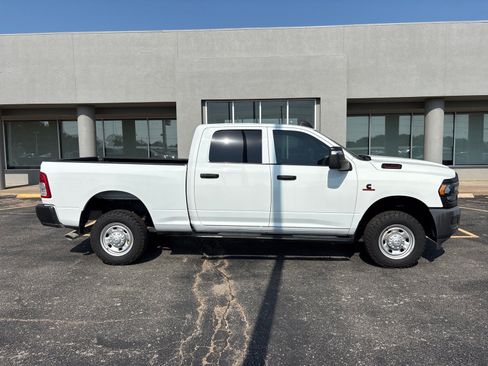 Used 2023 RAM 2500 Tradesman AWD/4WD image 4