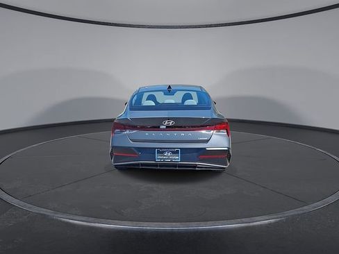New 2026 Hyundai Elantra Limited FWD image 8