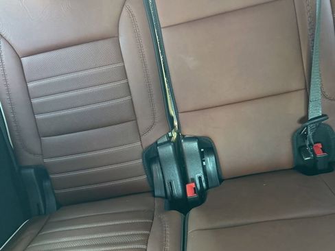 Used 2023 GMC Yukon XL Denali Ultimate image 15