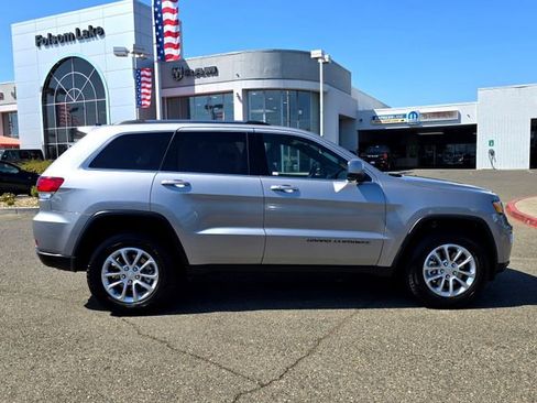 Certified 2021 Jeep Grand Cherokee Laredo X image 7
