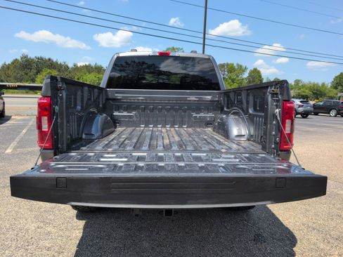 Used 2023 Ford F150 XLT AWD/4WD image 5