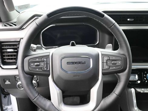 New 2026 GMC Sierra 1500 Denali w/ Technology Package AWD/4WD image 12