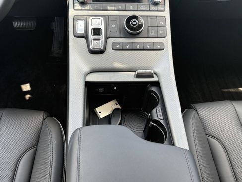 Used 2025 Hyundai Palisade SEL FWD image 30