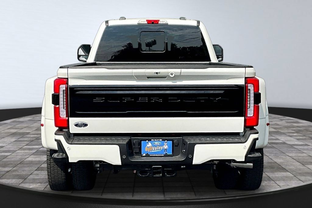 New 2026 Ford F450 Platinum w/ FX4 Off-Road Package AWD/4WD image 4