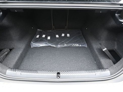 Certified 2025 BMW 530i 530i w/ Premium Package image 24