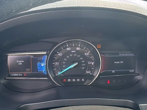 Used 2017 Ford Explorer Limited w/ Equipment Group 301A AWD/4WD image 17