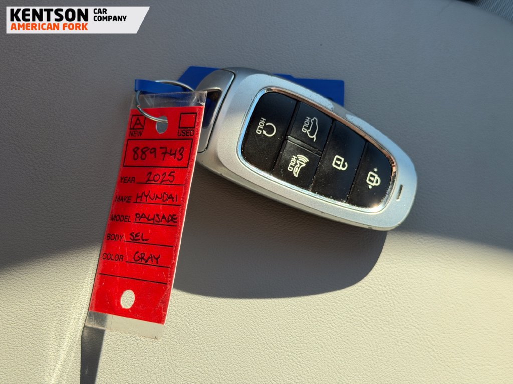 Used 2025 Hyundai Palisade SEL AWD/4WD image 38