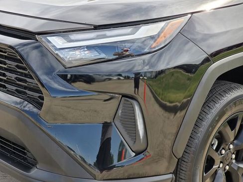 Used 2025 Toyota RAV4 LE image 7