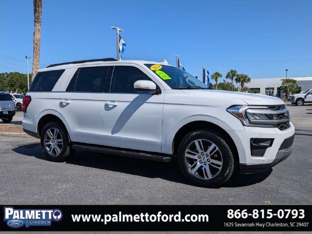 Used 2024 Ford Expedition XLT RWD image 1
