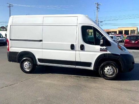 Used 2019 RAM ProMaster 2500 image 5