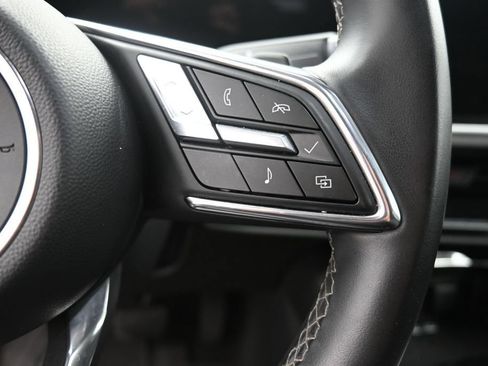 Used 2024 Buick Envision Preferred AWD/4WD image 18