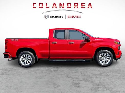 Used 2020 Chevrolet Silverado 1500 Custom w/ Custom Value Package AWD/4WD image 7