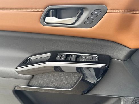 New 2026 Nissan Pathfinder Platinum w/ Cargo Package image 24