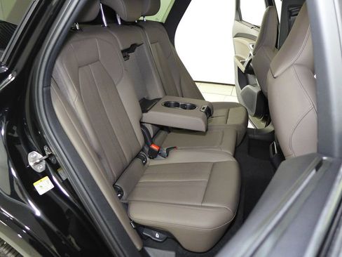 Used 2025 Audi Q5 Premium Plus w/ Premium Plus image 20