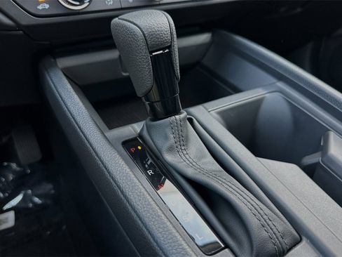 New 2025 Honda Accord SE image 22