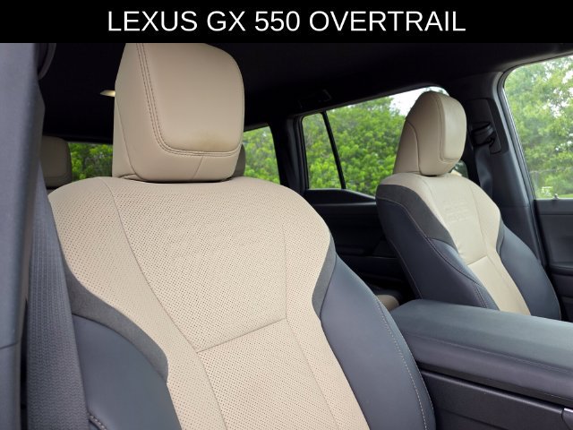 Used 2024 Lexus GX 550 AWD/4WD image 11
