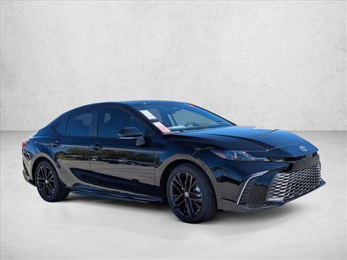 New 2026 Toyota Camry SE FWD image 6