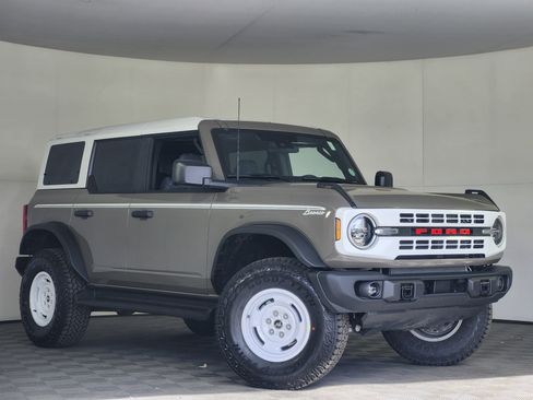 New 2026 Ford Bronco Heritage Edition AWD/4WD image 1