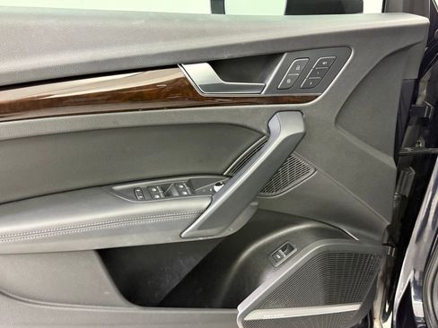 Used 2019 Audi Q5 2.0T Premium Plus image 27