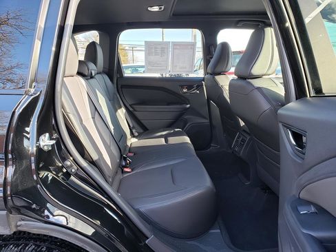 Used 2025 Subaru Forester Limited w/ Popular Package #2 image 16