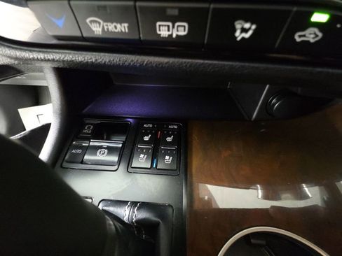 Used 2018 Lexus RX 450h AWD w/ Premium Package image 22