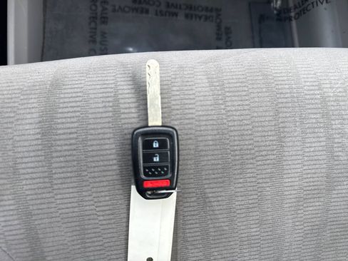 Used 2014 Honda CR-V LX image 26