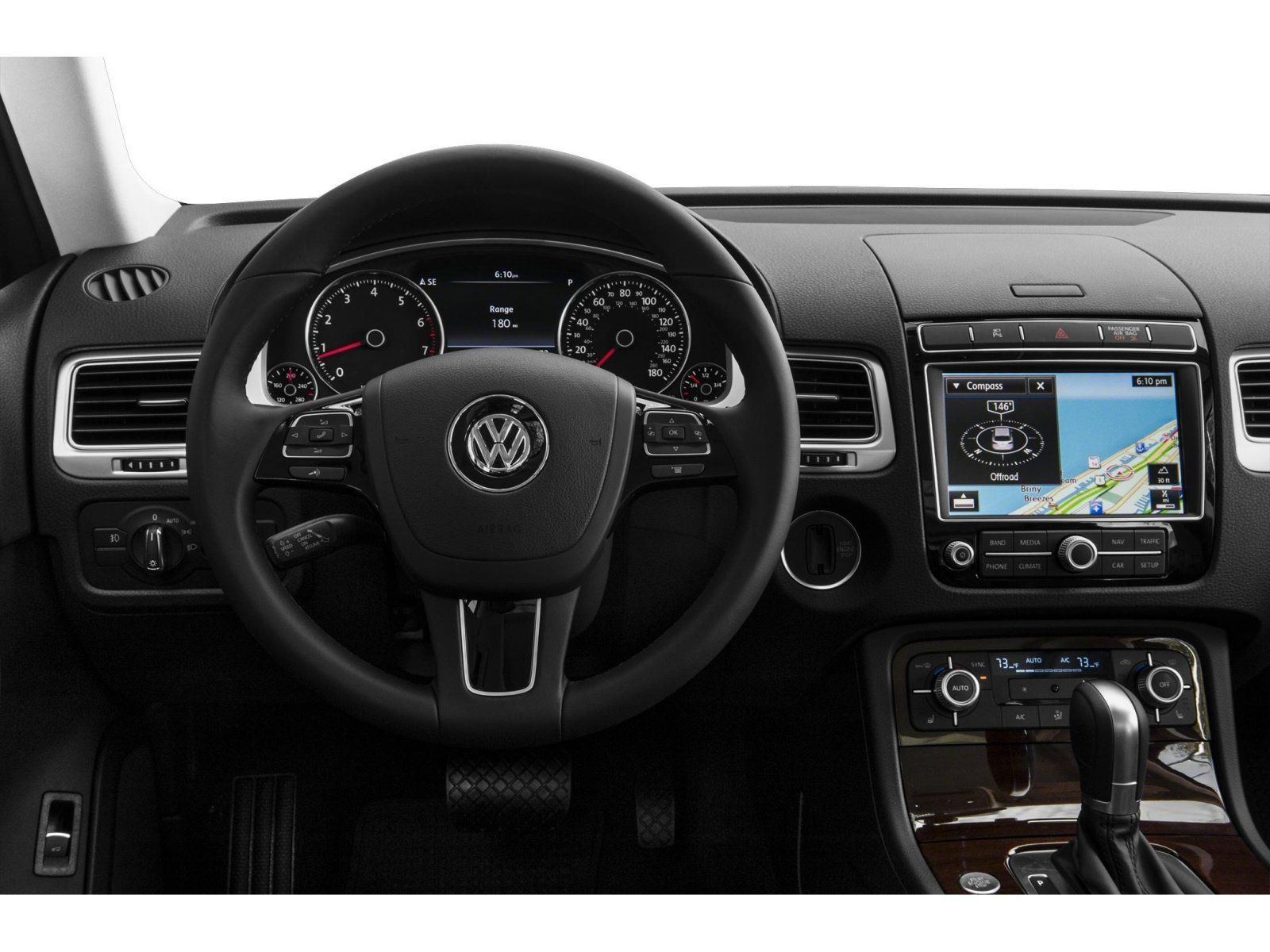 Used 2015 Volkswagen Touareg Executive AWD/4WD image 4
