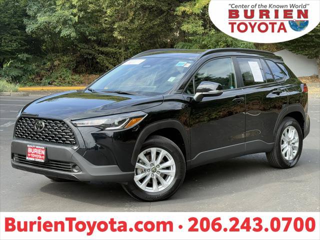 Certified 2023 Toyota Corolla Cross LE w/ Black Badges Package (TMS) AWD/4WD image 1