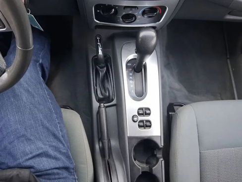 Used 2006 Jeep Liberty Limited image 12