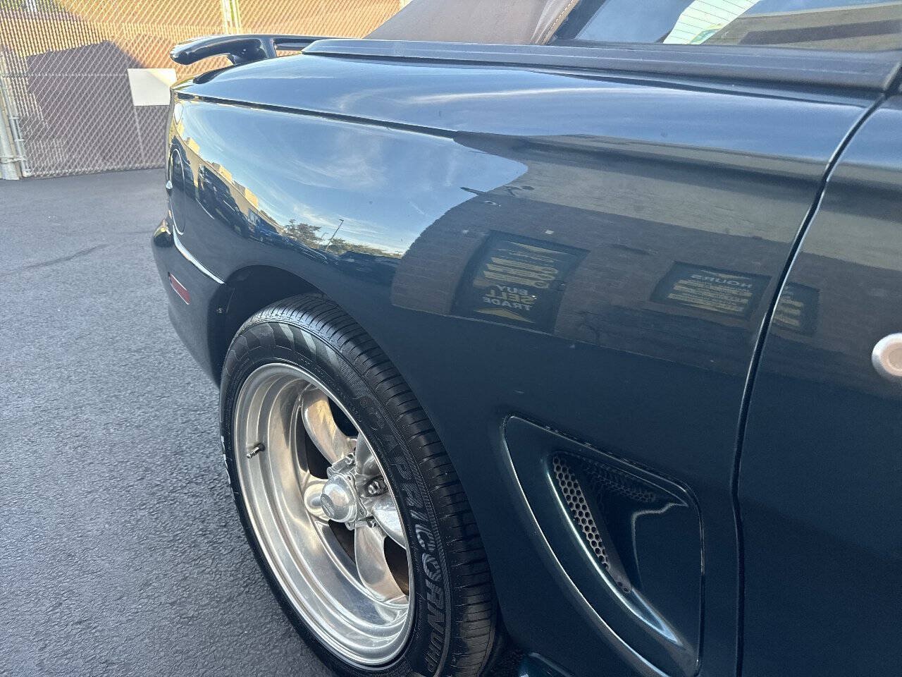 Used 1994 Ford Mustang GT RWD image 14