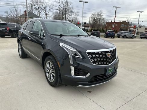 Certified 2023 Cadillac XT5 Premium Luxury w/ LPO, Floor Liner Package AWD/4WD image 12