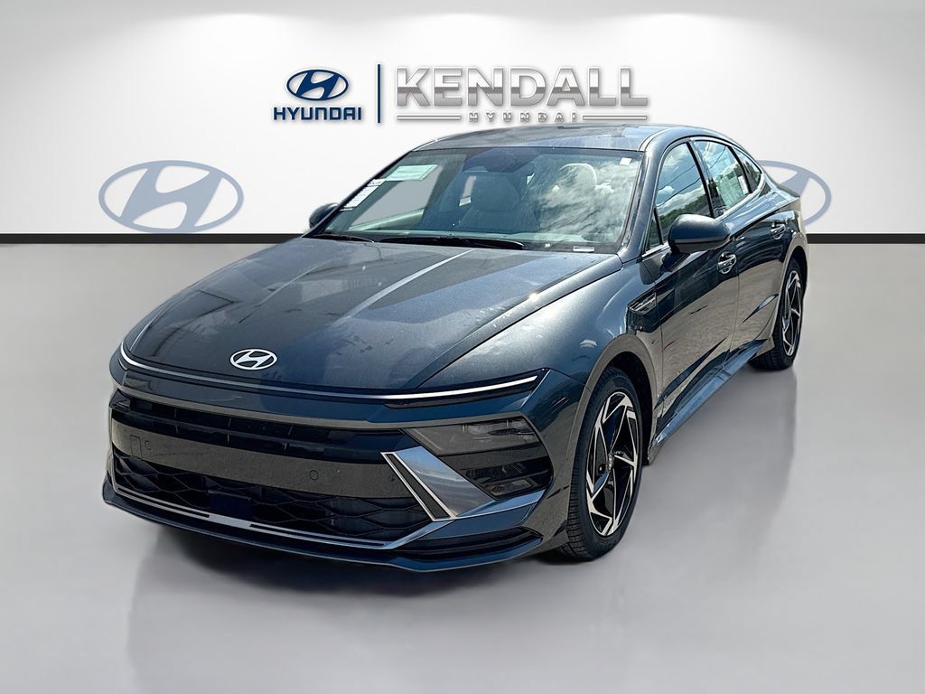 Used 2026 Hyundai Sonata SEL FWD image 3