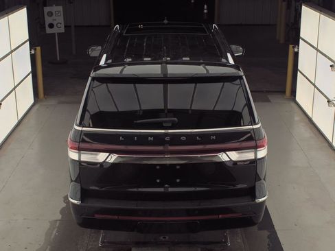 Used 2023 Lincoln Navigator L Black Label image 6
