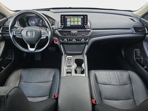 Used 2021 Honda Accord Touring image 10