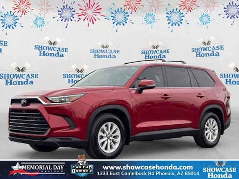 Used 2025 Toyota Grand Highlander FWD image 1