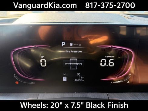 Used 2024 Kia Telluride EX w/ EX Captain's Chair Package FWD image 19