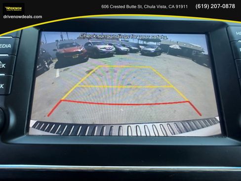 Used 2019 Kia Sedona LX FWD image 24