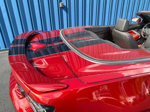 Used 2022 Chevrolet Camaro SS RWD image 31
